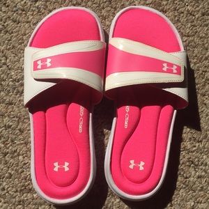 Women’s Under Armour slides! With 4D foam support